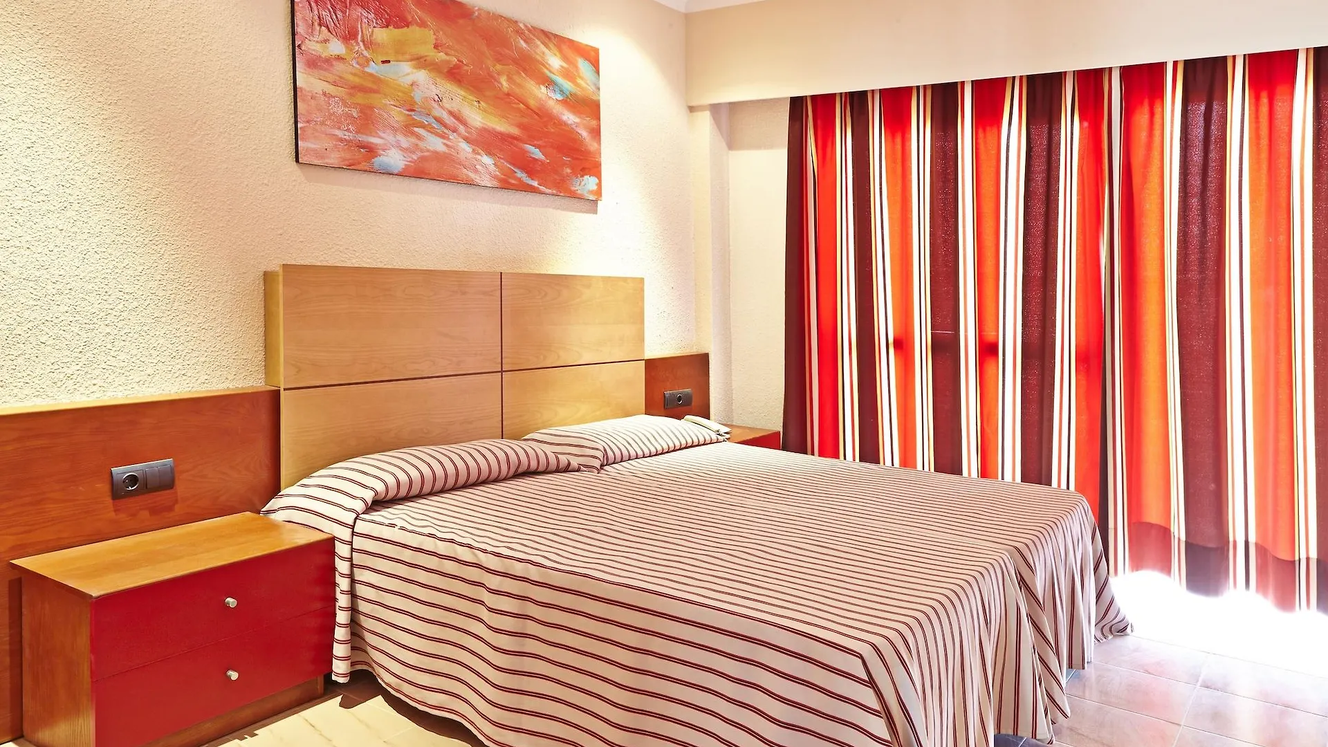Mll Caribbean Bay Hotel El Arenal