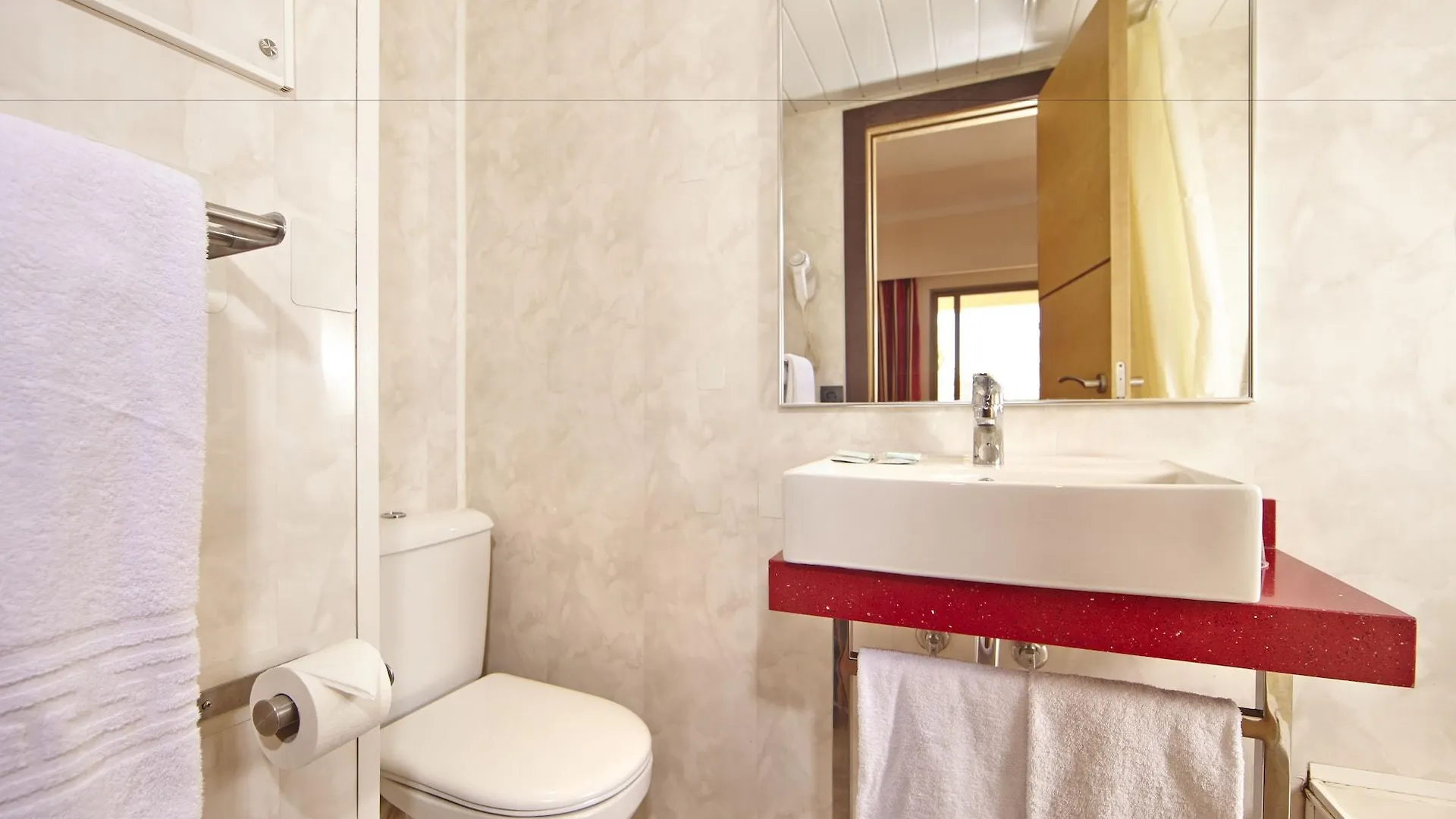 Mll Caribbean Bay Hotel El Arenal  3*, El Arenal (Mallorca)