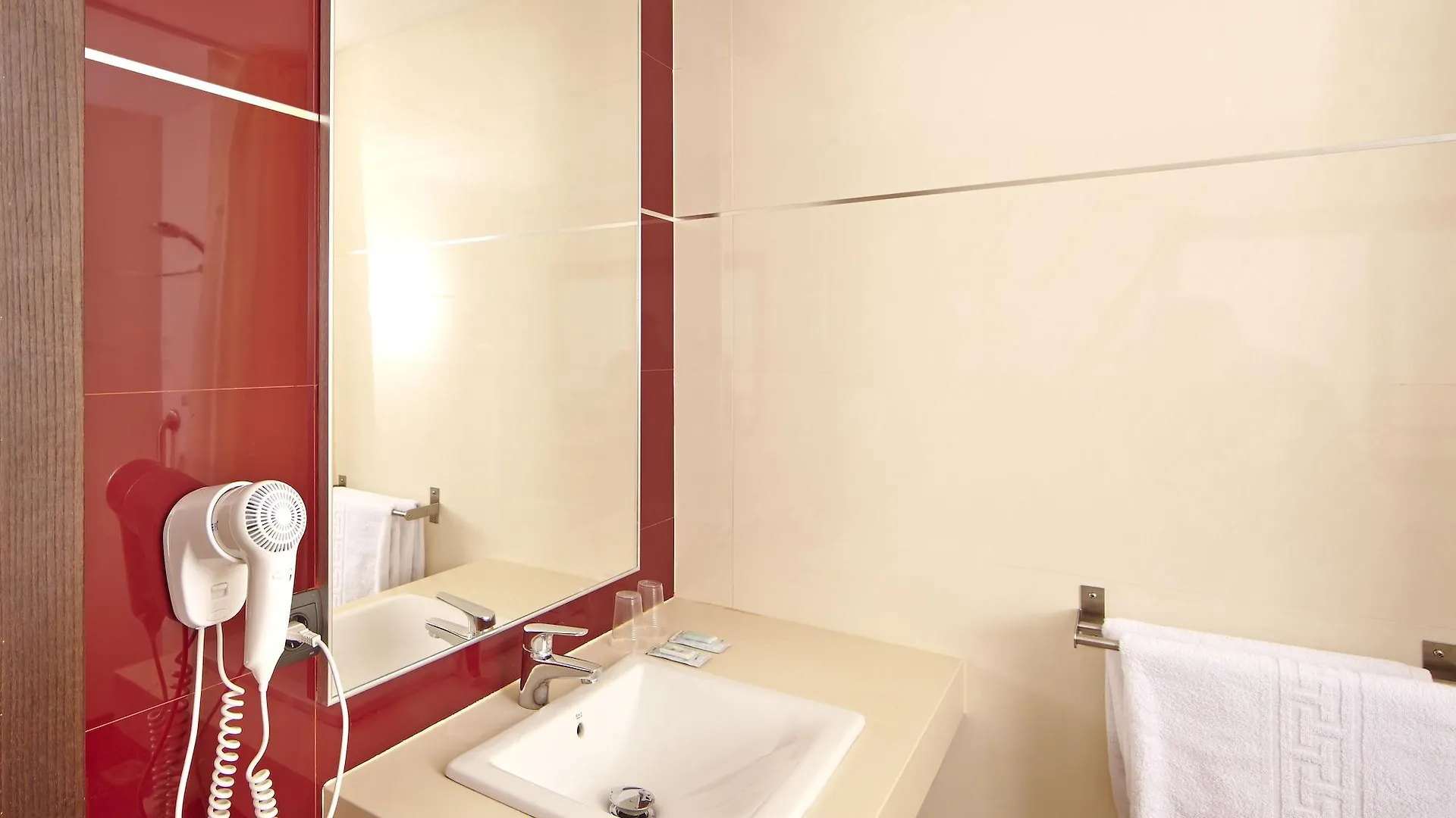 Mll Caribbean Bay Hotel El Arenal  El Arenal (Mallorca)