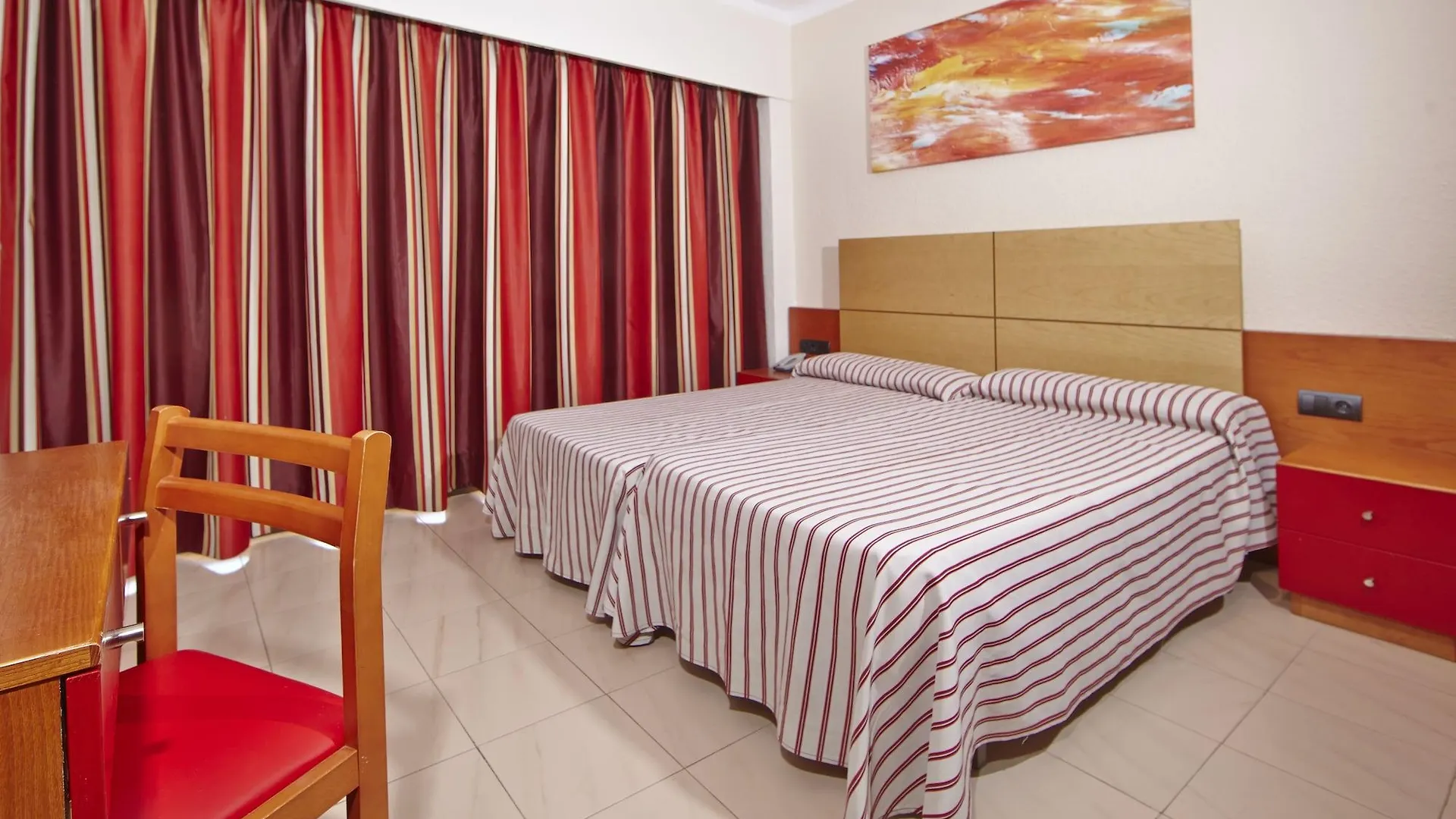 Mll Caribbean Bay Hotel El Arenal