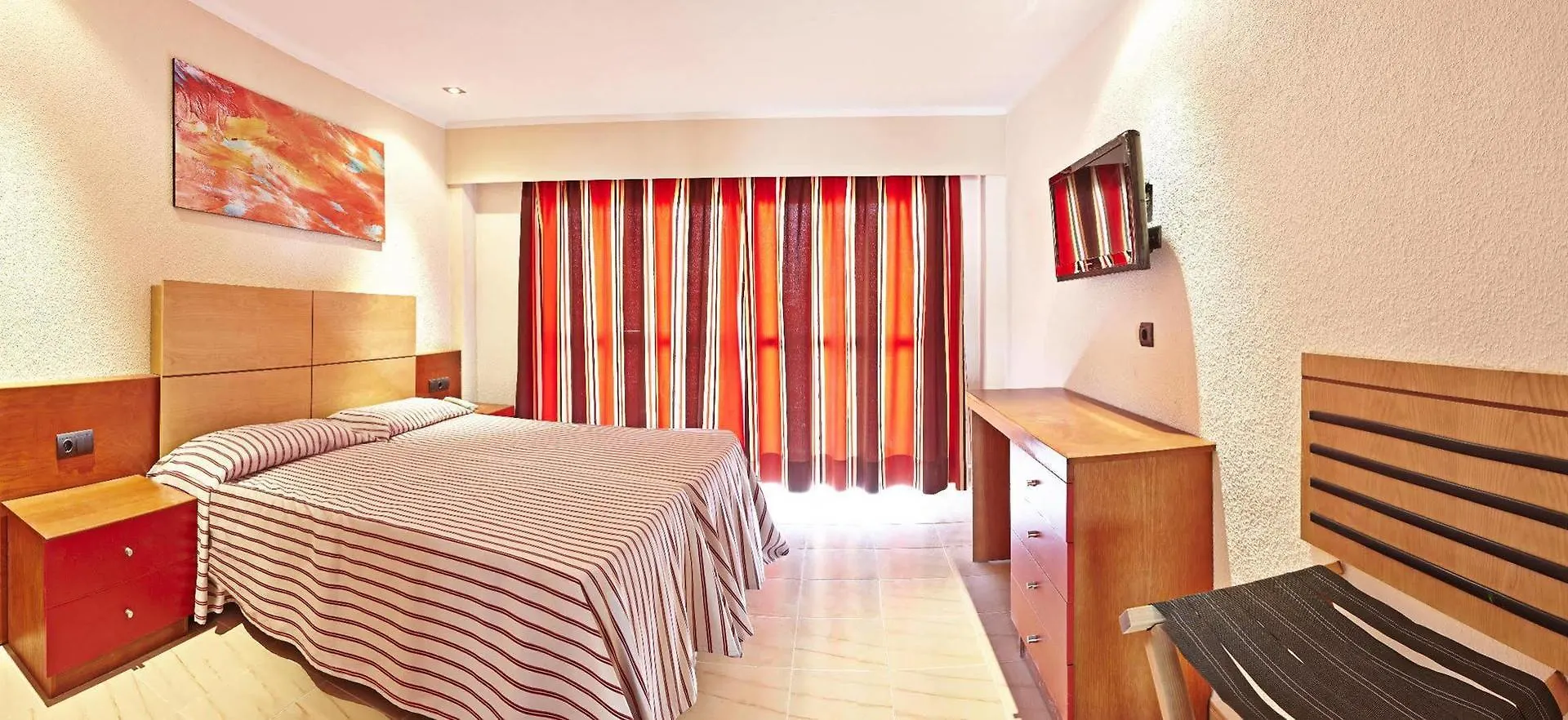 Mll Caribbean Bay Hotel El Arenal  3*, El Arenal (Mallorca) Spain