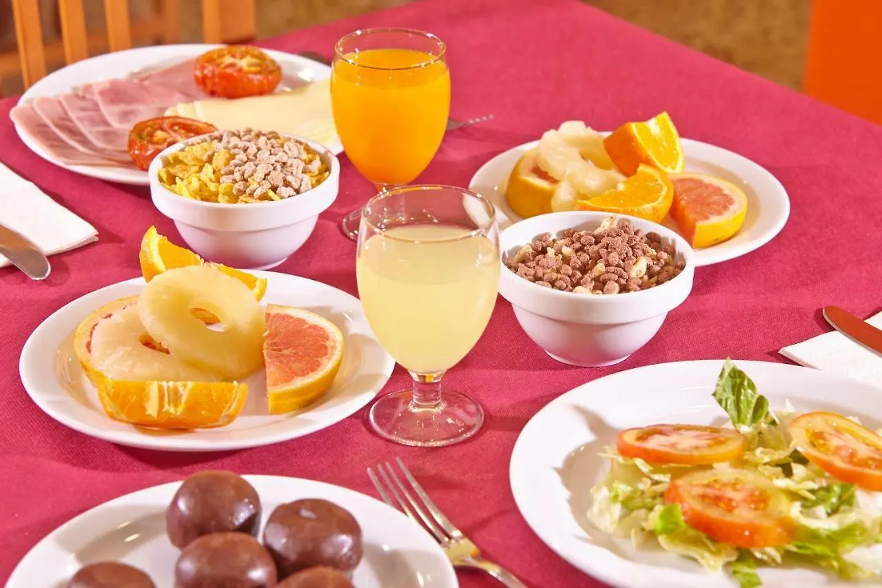 Mll Caribbean Bay Hotel El Arenal